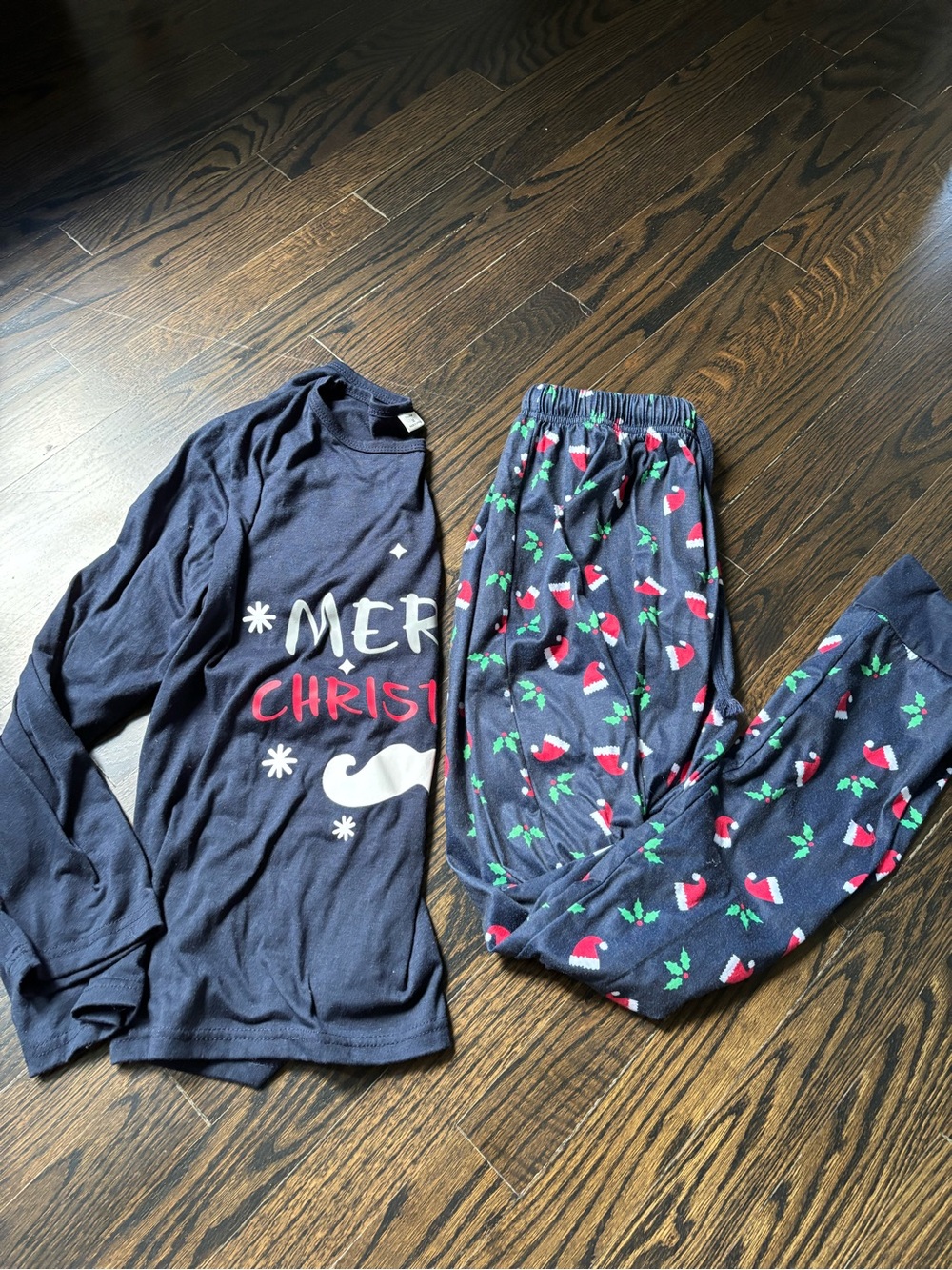 Women Navy 'Merry Christmas' Holiday Pajama Set with Santa Hat Print